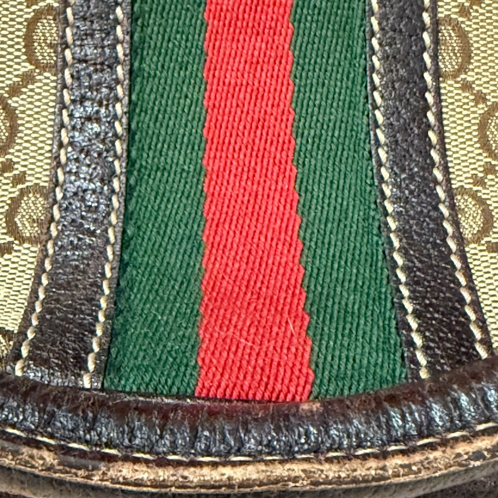 Vintage Gucci Abbey GG Supreme Canvas Tote with Green Red Green Web Stripe - Picture 4 of 16